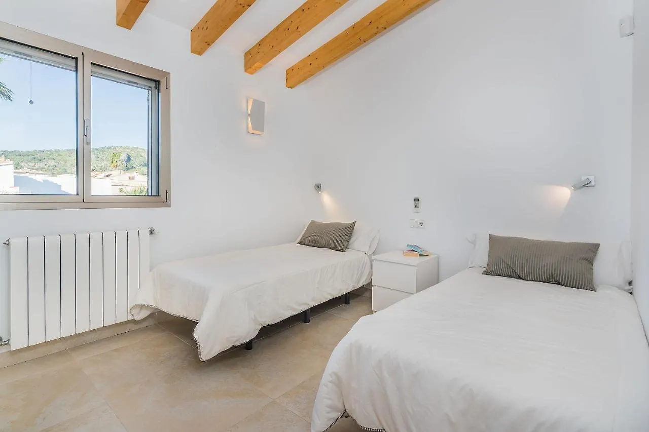 Villa Holland 11 Port de Pollenca 0*,  Spain